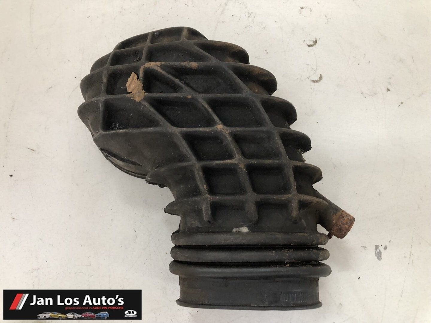 Inlaatslang aanzuigrubber 035133357A Audi 100 200, -, Audi, Utilisé, -