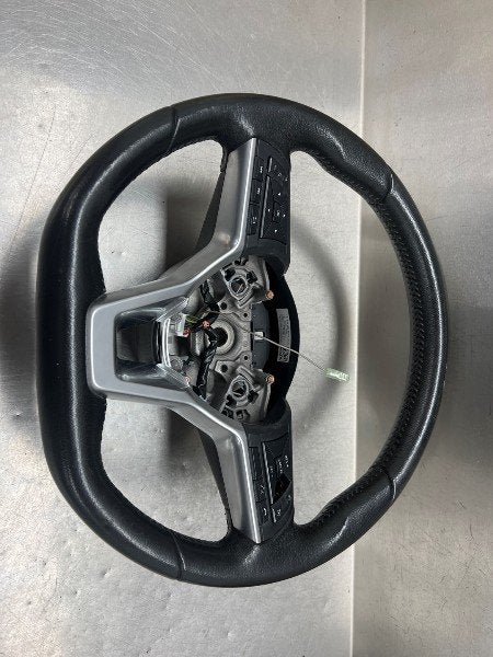 VOLANT DIRECTION Nissan Micra (K14) (|484305FA1A|), Autos : Pièces & Accessoires, Commande, Germany@nissan-services.eu, Kronenweg 38
50389  Wesseling, DE