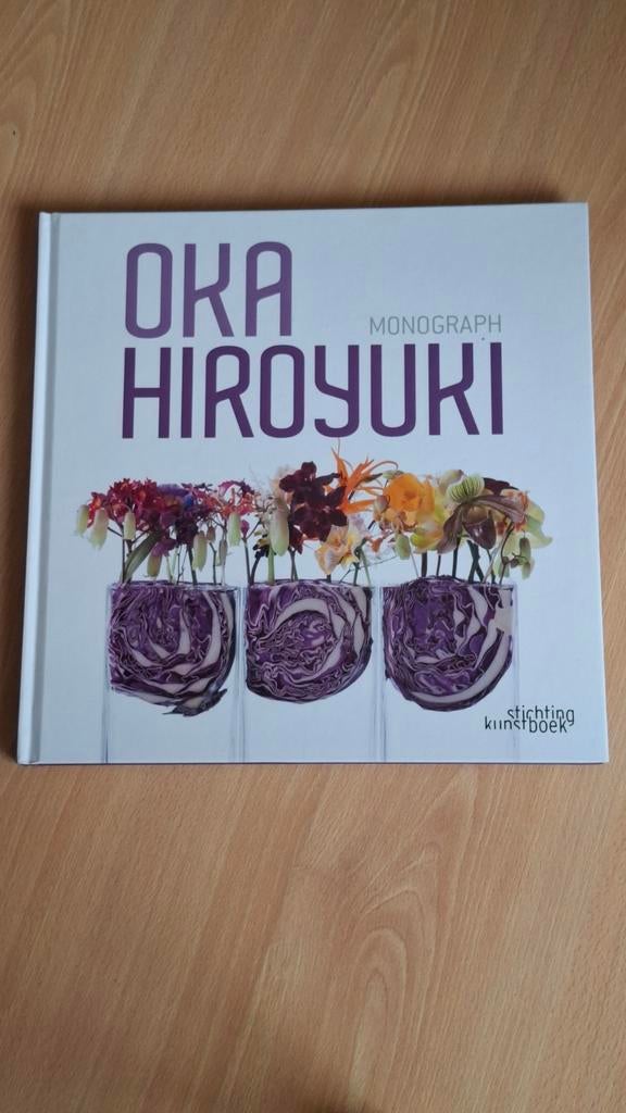 Hiroyuki Oka - Floral art by Hiroyuki Oka, Livres, Nature, Hiroyuki Oka, Enlèvement ou Envoi, Comme neuf, Autres sujets/thèmes