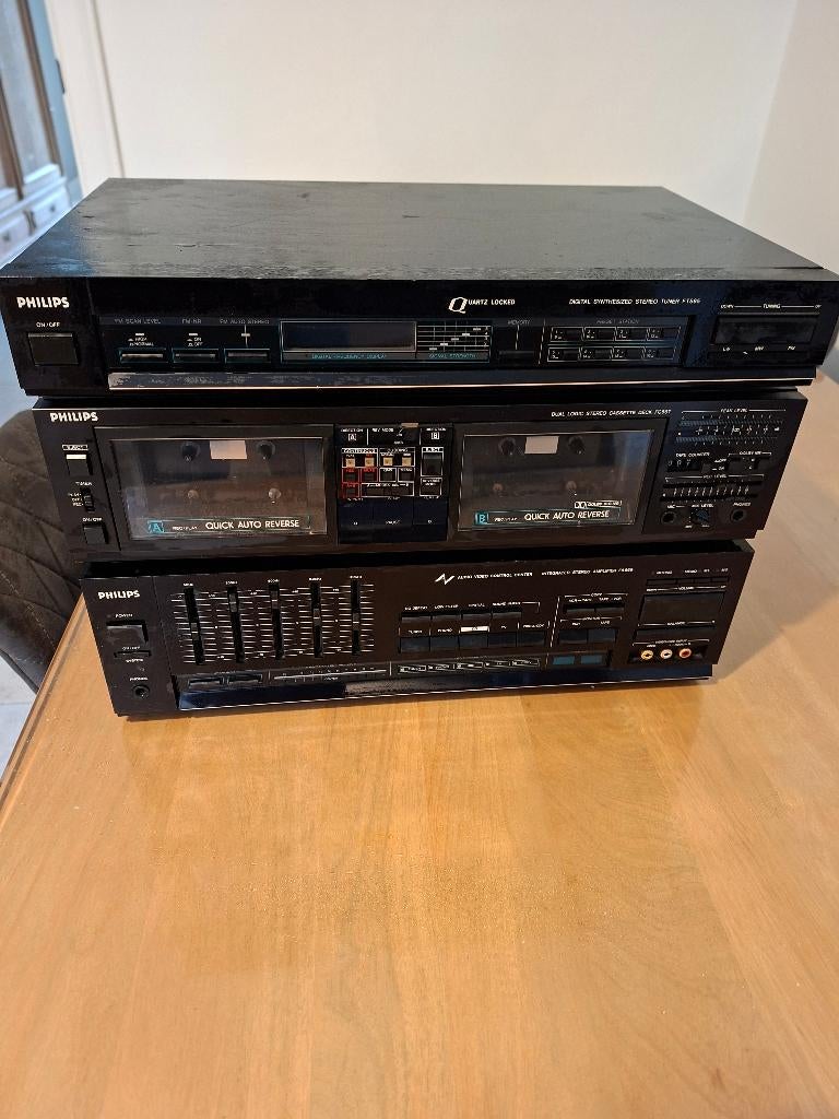 PHILIPS STEREO installatie DEFECT, Ophalen of Verzenden, Niet werkend, Tuner of Radio, Philips