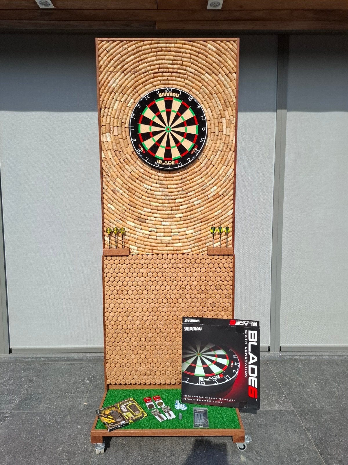 Uniek DARTSBORD Winmau met toebehoren, Enlèvement