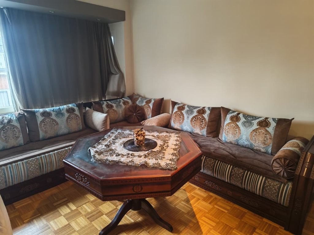 Salon marocain complet – presque neuf – 1 200 €, Enlèvement, Comme neuf, Bois