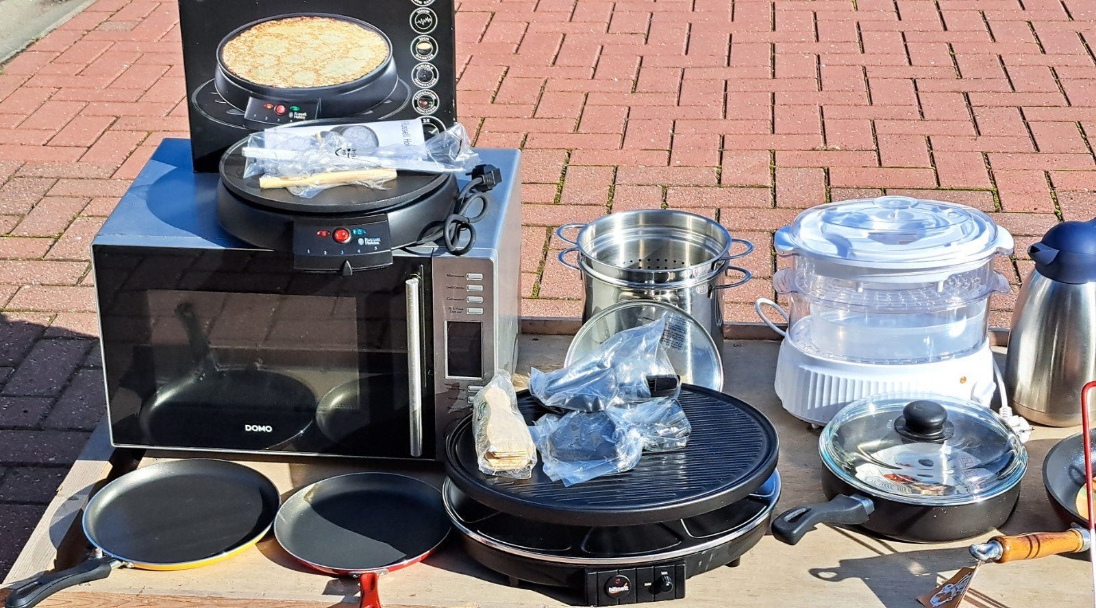 Promo 55 Eur complete Keukenset: Domo Combimagnetron, Crêpem, Ophalen