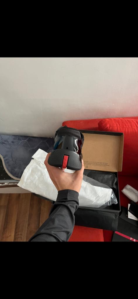 Prada cup Noir 44-45, Ophalen of Verzenden, Zwart