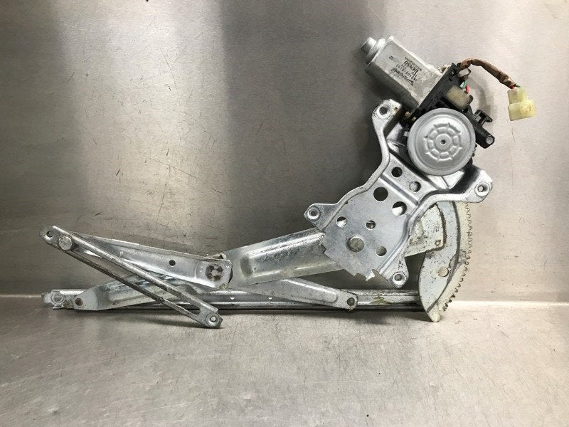 RAAMMECHANIEK RECHTS VOOR Daihatsu Gran Move (|0621008152|), Gebruikt, Daihatsu