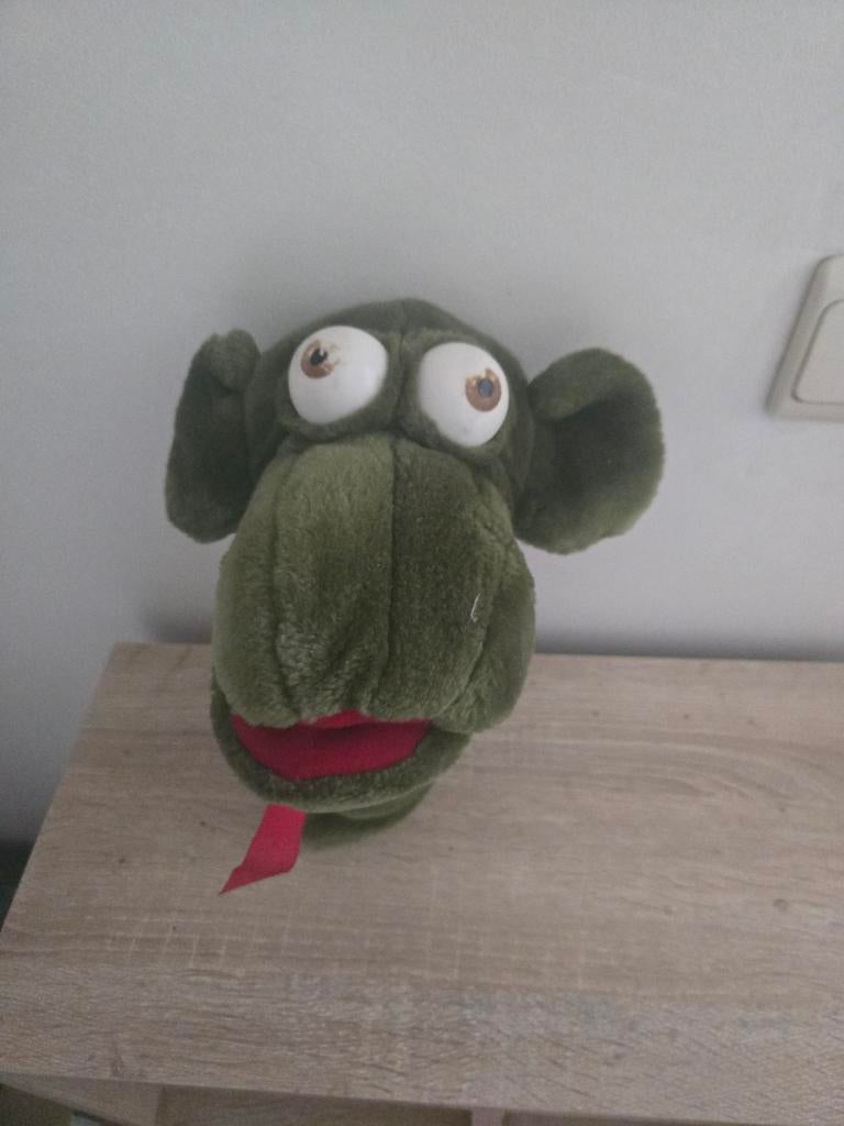 Liegebeest handpop, Ophalen of Verzenden