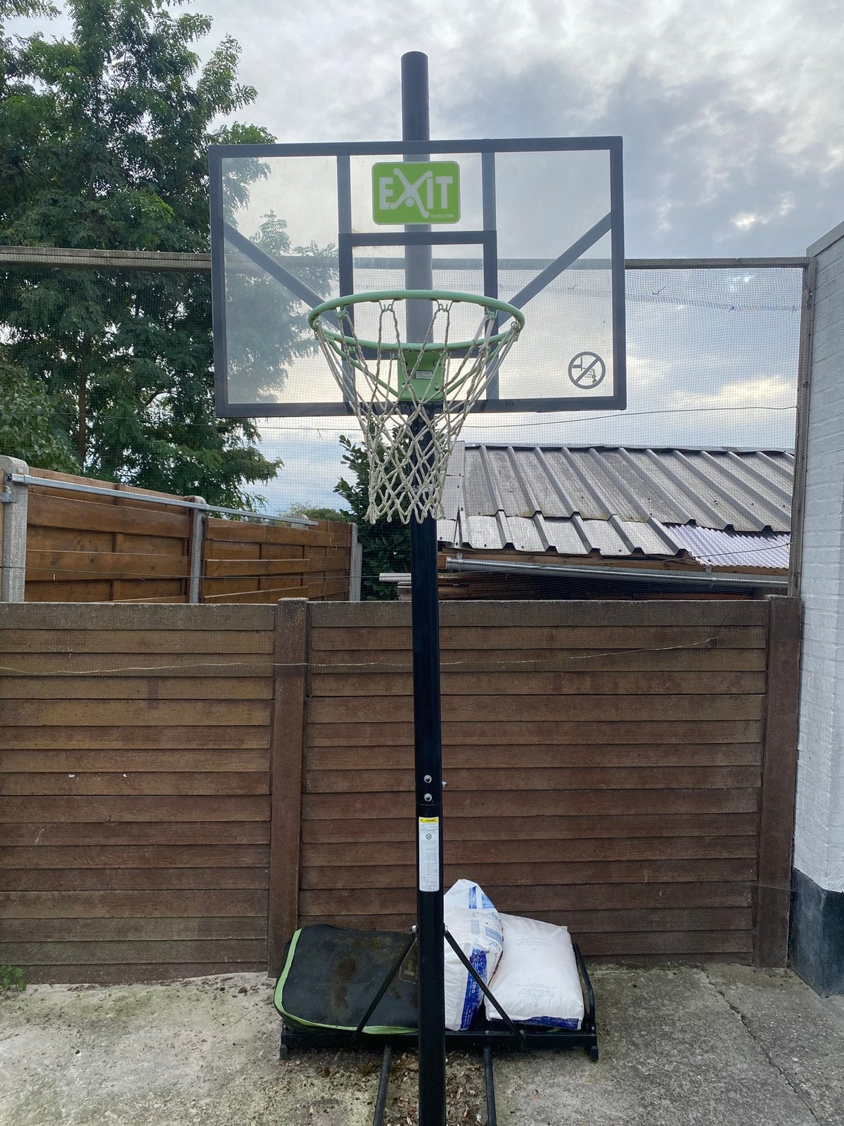 Panier de basket EXIT 2,45 m à 3,05 m, Sports & Fitness, Enlèvement, Comme neuf, Anneau, Panneau ou Poteau