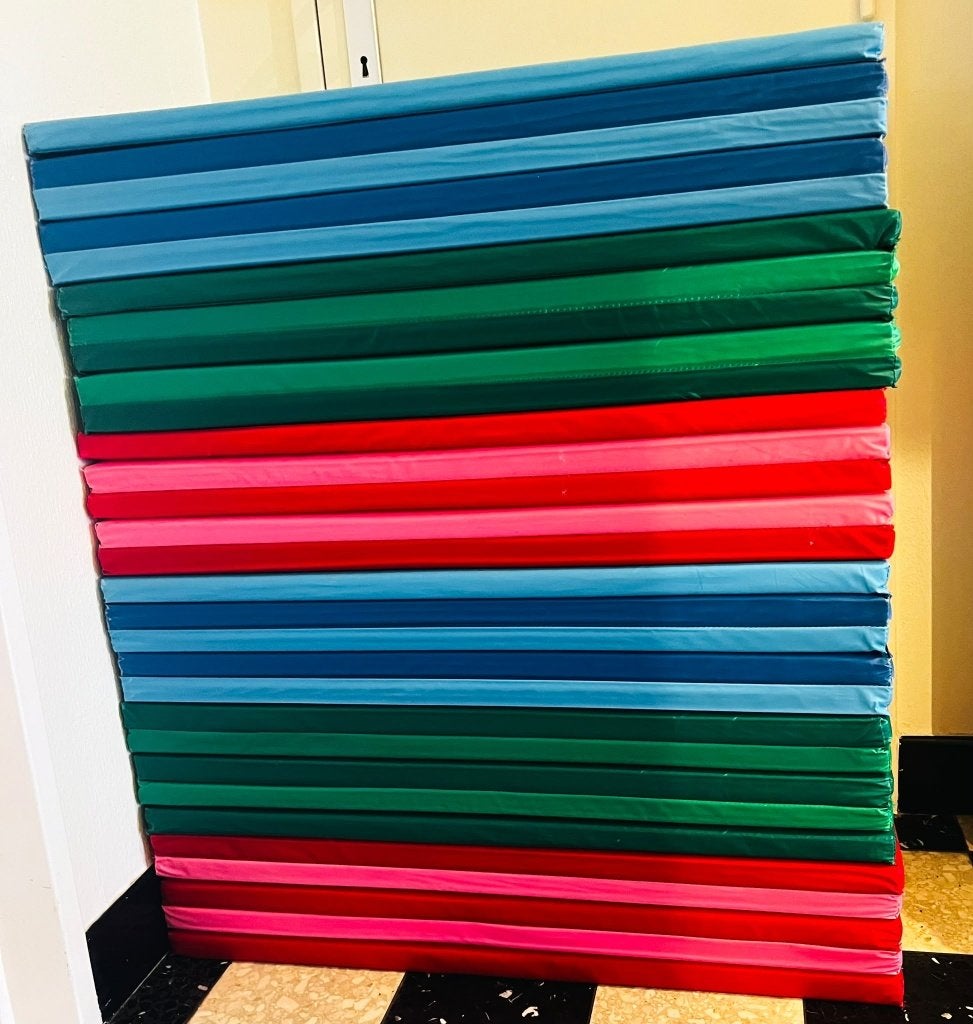 6 opvouwbare gymmatten van IKEA PLUFSIG, Ophalen, Gebruikt, Rood, Materiaal
