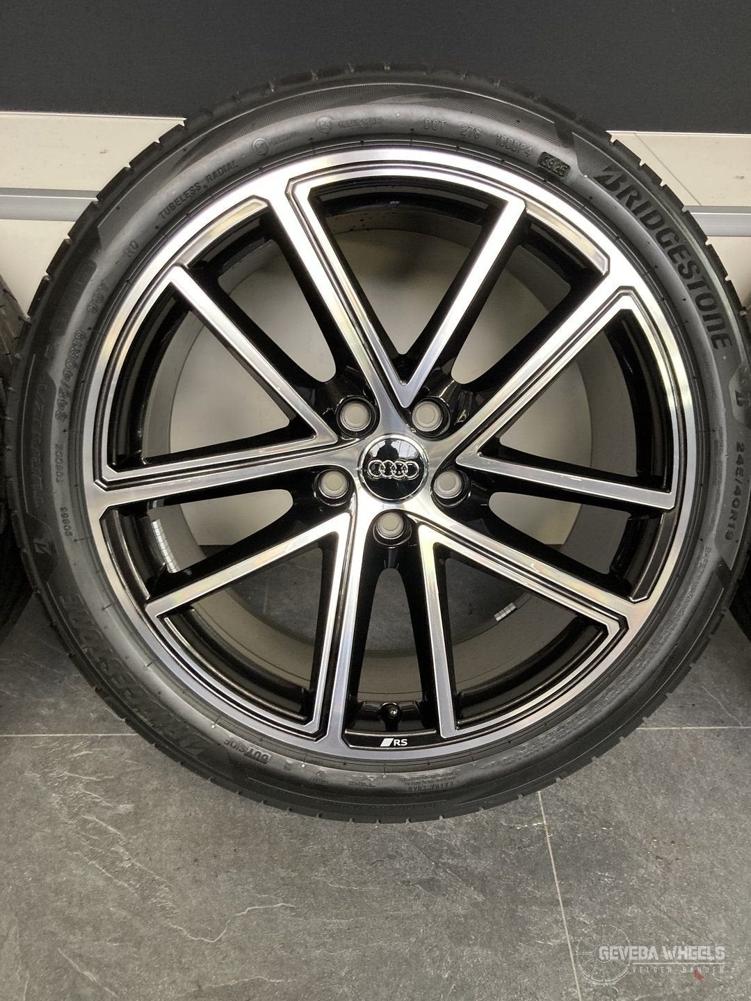 19” originele Audi A5 / S5 B10 RS velgen + banden 5x112  8B3, Auto-onderdelen, 19 inch, -, -, Banden en Velgen