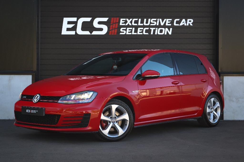 Volkswagen Golf VII GTI | 2.0 TSI | 220 ch | Tornado Red, Rouge, Achat, 139 g/km, Entreprise