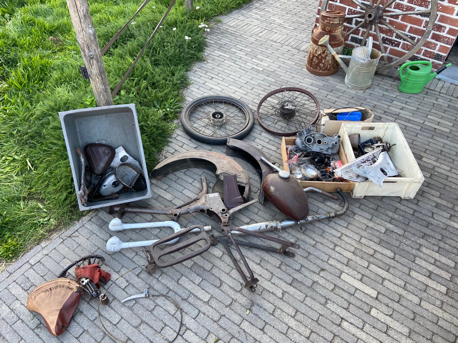 Simson sr2e onderdelen, Ophalen, Zo goed als nieuw