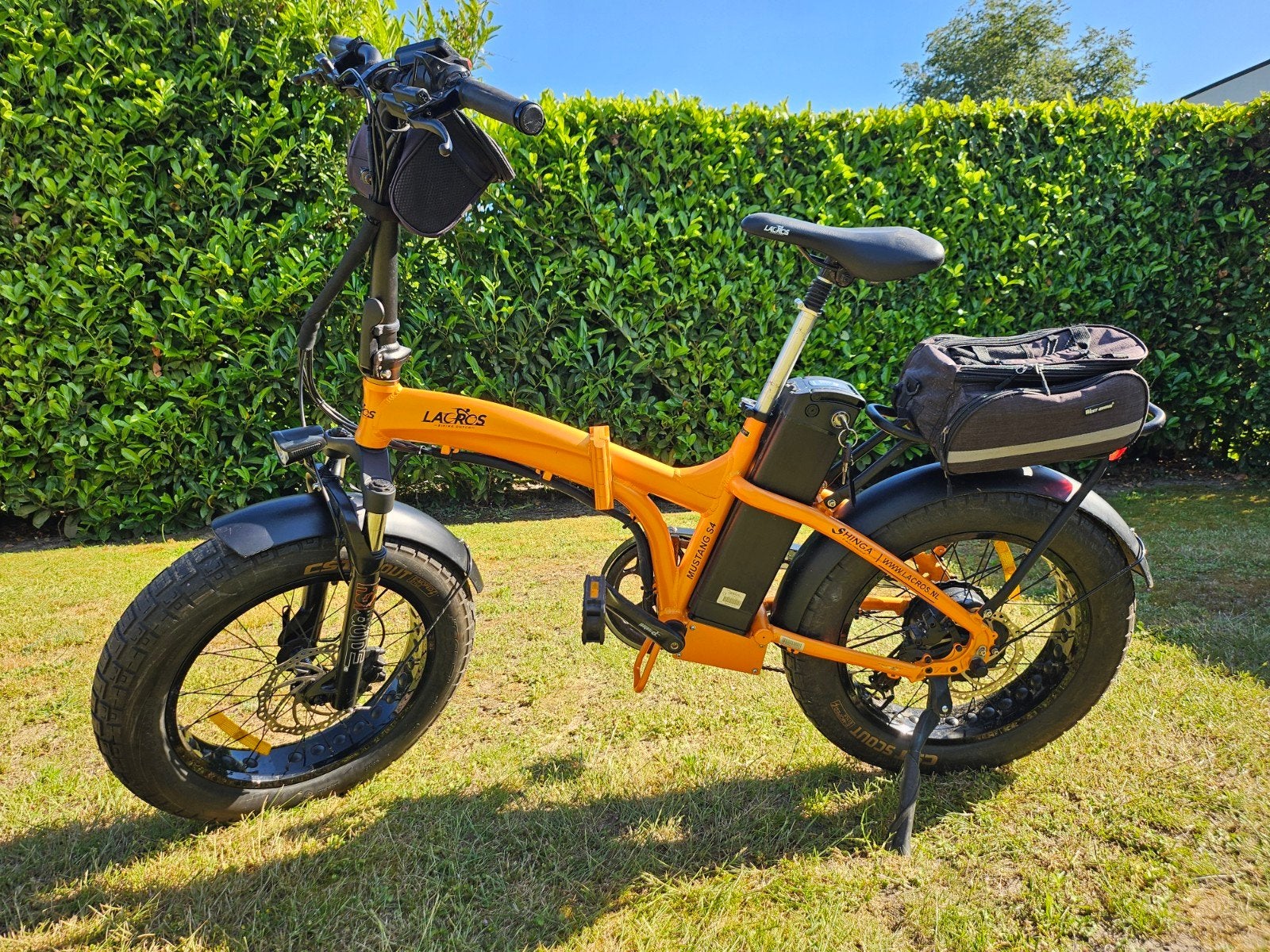 Fatbike Lacros Mustang 768Wh met maar 4114km!!, Fietsen en Brommers, Fietsen | Vouwfietsen, Ophalen, Versnellingen, Zo goed als nieuw