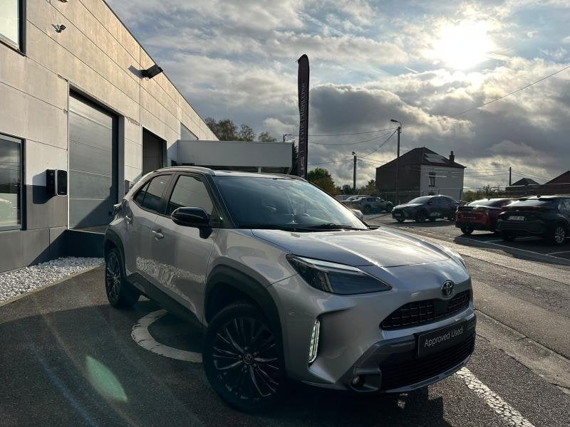 Toyota Yaris Cross Adventure, Autos, Toyota, Argent ou Gris, Achat, Euro 6, https://public.car-pass.be/vhr/1fe3e947-edec-4b1a-87a5-1c02f3e0a50d