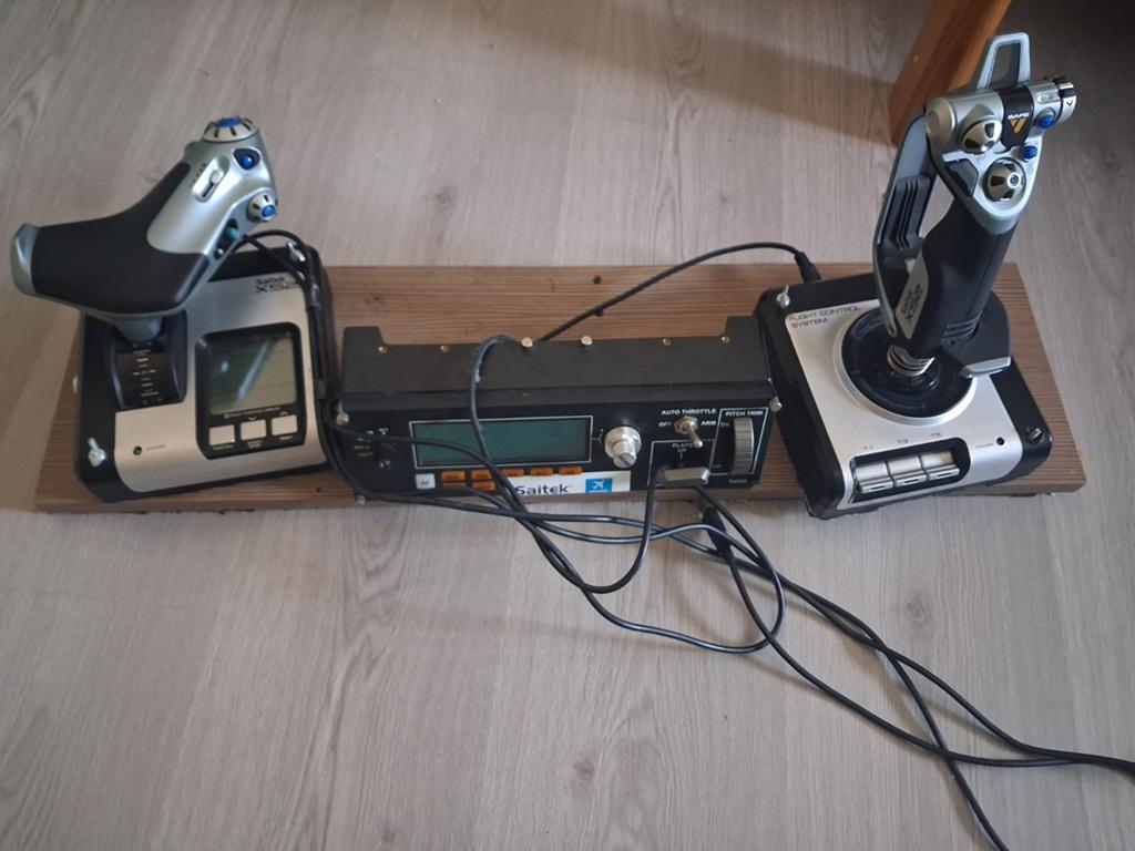 Flight simulator besturing, Ophalen