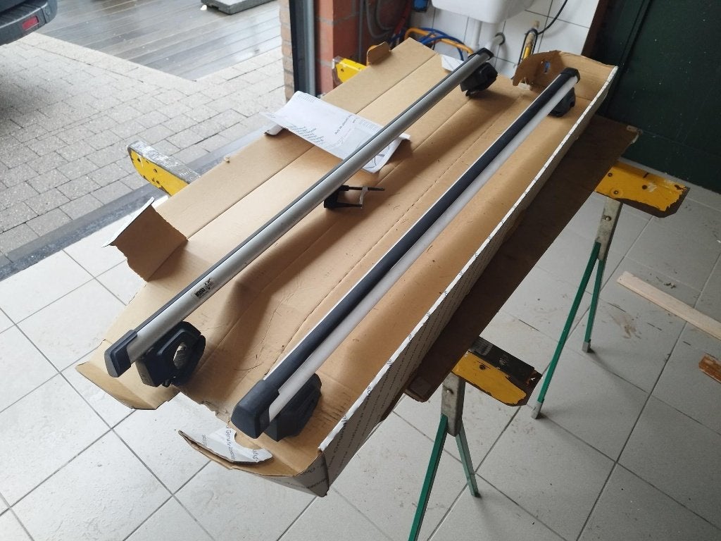 rails de toit, Enlèvement, Comme neuf