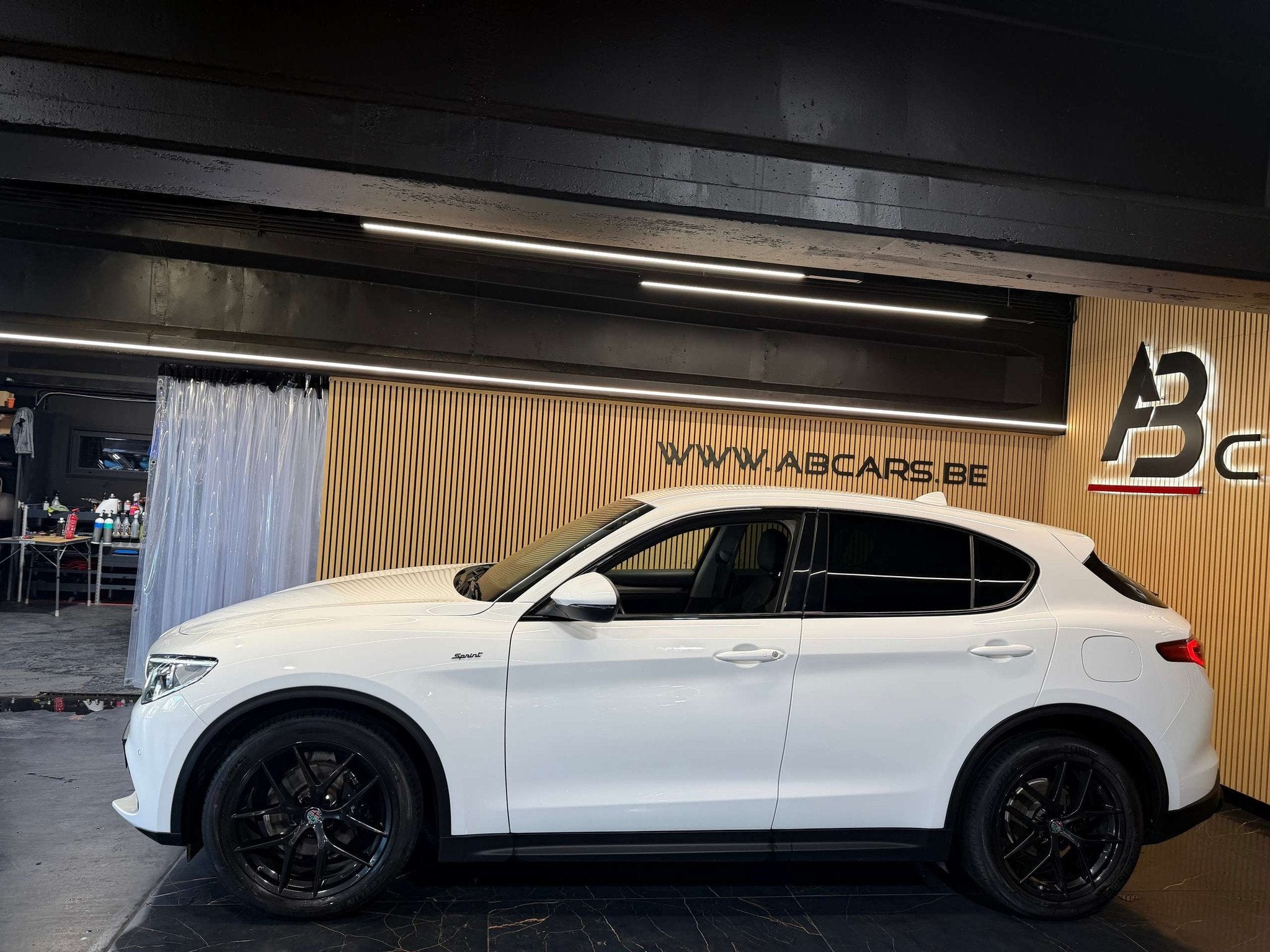 Alfa Romeo Stelvio 2.2MJD SPRINT SPORT * GARANTIE 12 MOIS *, Auto's, Alfa Romeo, Automaat, Gebruikt, Euro 6, 4 cilinders