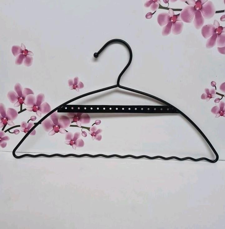 🖤 Cintre pour organisation de bijoux, Vêtements | Femmes, Cintres, Comme neuf, Métal, Enfants et Adultes, Enlèvement ou Envoi