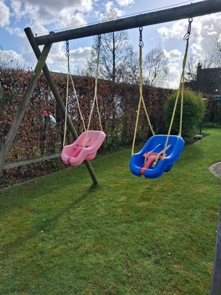 Houten schommel met 4 zitjes ,hoogte 2m30, Kinderen en Baby's, Speelgoed | Buiten | Speeltoestellen, Ophalen, Schommel