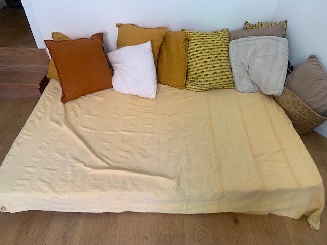 Sofa / lit , sommier et matelas. TOUT, Enlèvement, Comme neuf, 190 cm ou moins, 140 cm