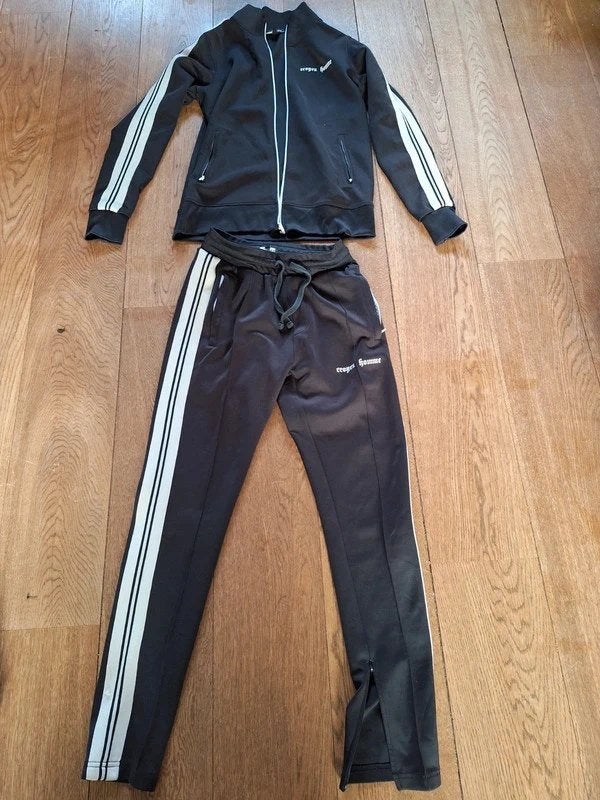 Costume d'entraînement/pantalon et Croire homme marron foncé, Enlèvement ou Envoi, Comme neuf, Brun, Croyez homme