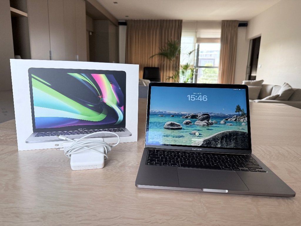 Apple MacBook Pro 13.3 / 2021 / 16GB / 256GB / Tahoe 26.5.2, Informatique & Logiciels, Apple Macbooks, Utilisé, MacBook Pro, 13 pouces