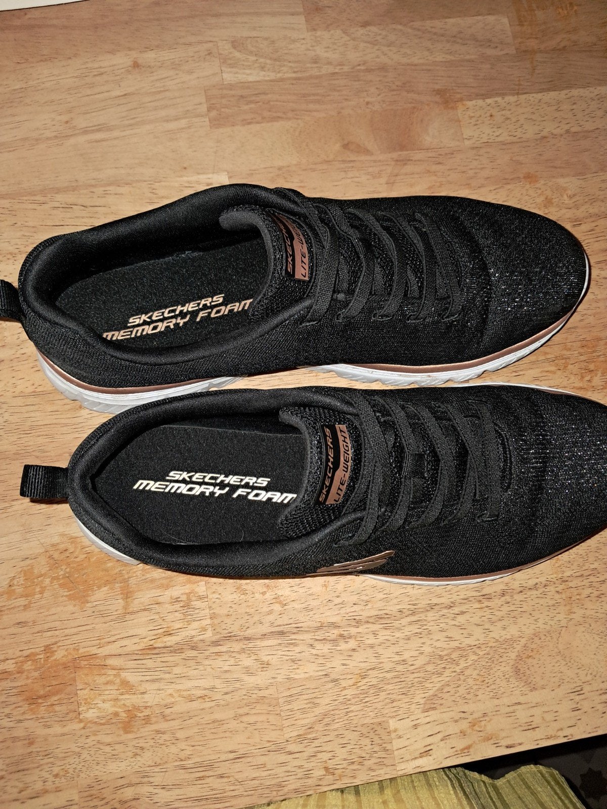 Skechers maat 41, Ophalen