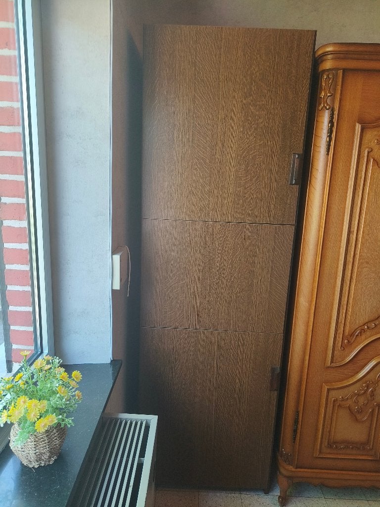 Kast, Enlèvement
