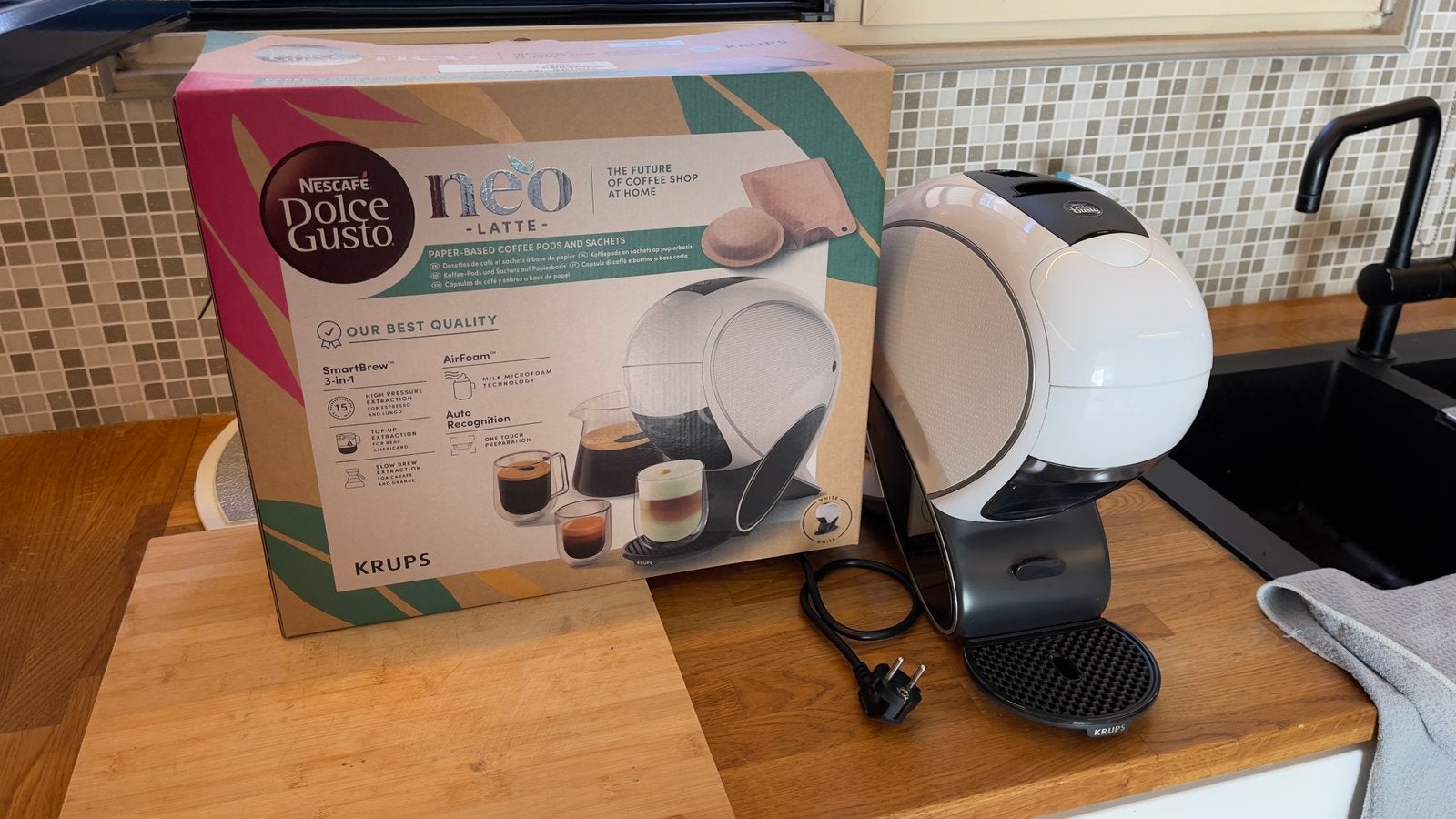 Dolce Gusto Neo ( Krups ), Elektronische apparatuur, Koffiezetapparaten, Ophalen, Koffiemachine, Zo goed als nieuw, 1 kopje