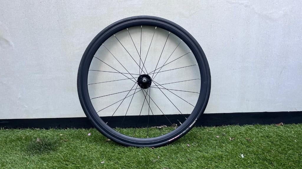 Santafixie voorwiel 700C – nieuw, nooit gebruikt, Fietsen en Brommers, Nieuw, Kinderfiets, Santafixie, Aluminium
