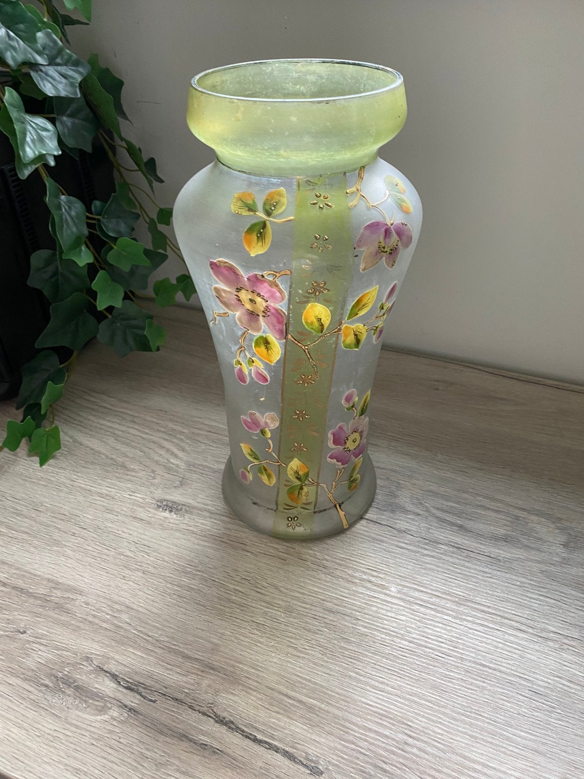 Vaas Theodore Legras, Ophalen, Zo goed als nieuw, Glas