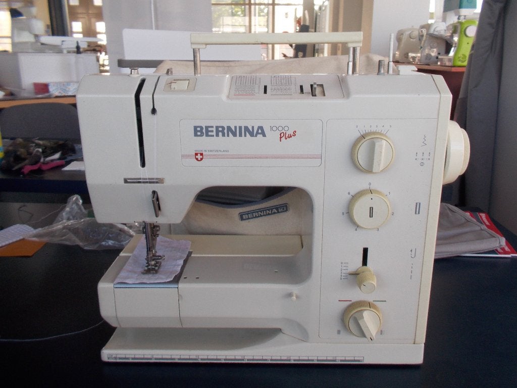 Bernina 1000 +, Ophalen, Gebruikt, Naaimachine, Bernina