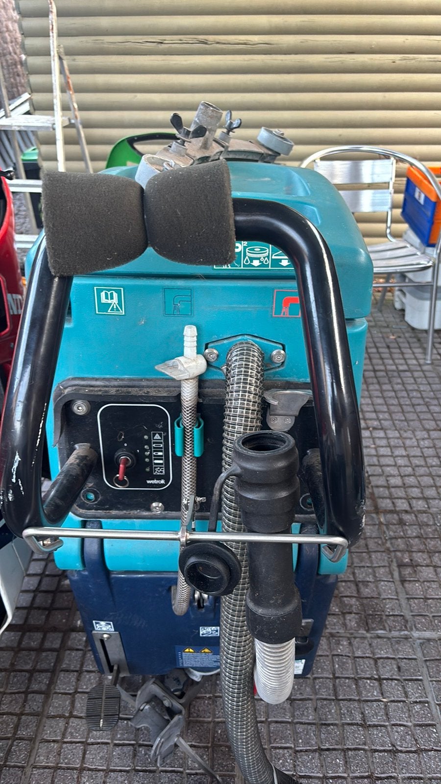 kuismachine wetrok, Enlèvement