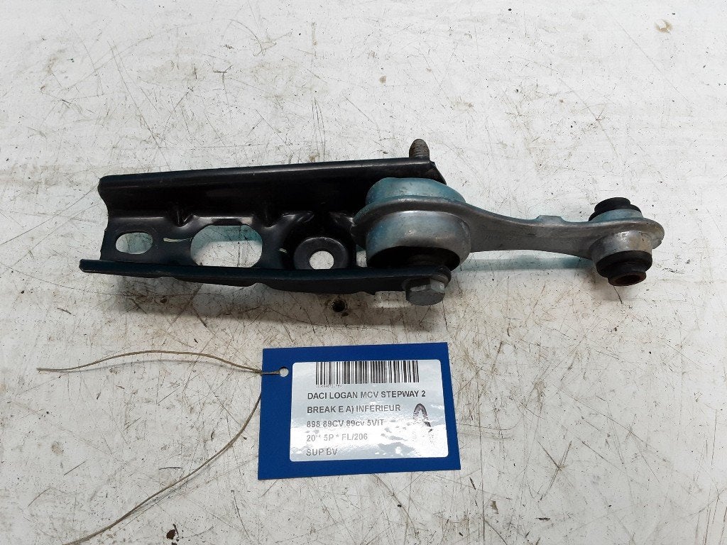 SUPPORT BOITE DE VITESSES Dacia, Autos : Pièces & Accessoires, Dacia, Mevr. I. Hauben, Utilisé, Rue de l'Espoir 34 34
4030  GRIVEGNÉE, BE
