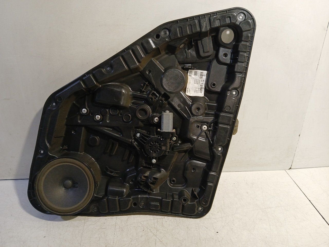 Raammechaniek elektrisch links achter Mercedes-Benz EQ-Klass, Onderdelen@venauto.nl, Van der Ven Autorecycling B.V., Gebruikt