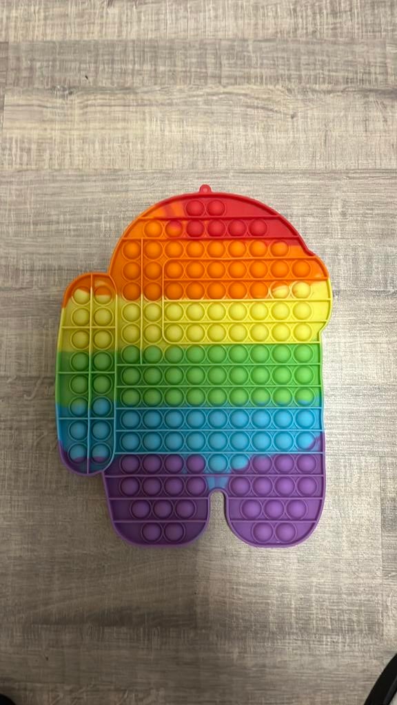 Among us regenboog pop it, Ophalen, Zo goed als nieuw