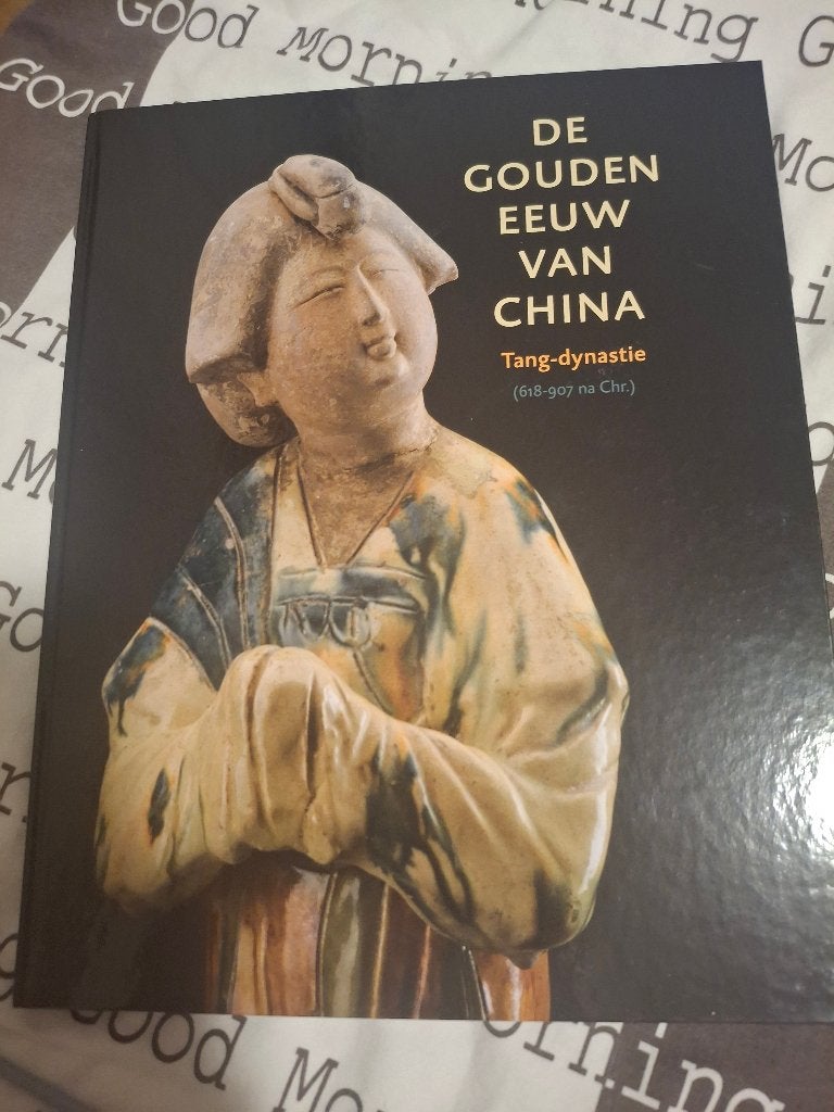 Boek geschiedenis De Gouden Eeuw van China Tang-dynastie, Boeken, Ophalen of Verzenden, 14e eeuw of eerder, Zo goed als nieuw