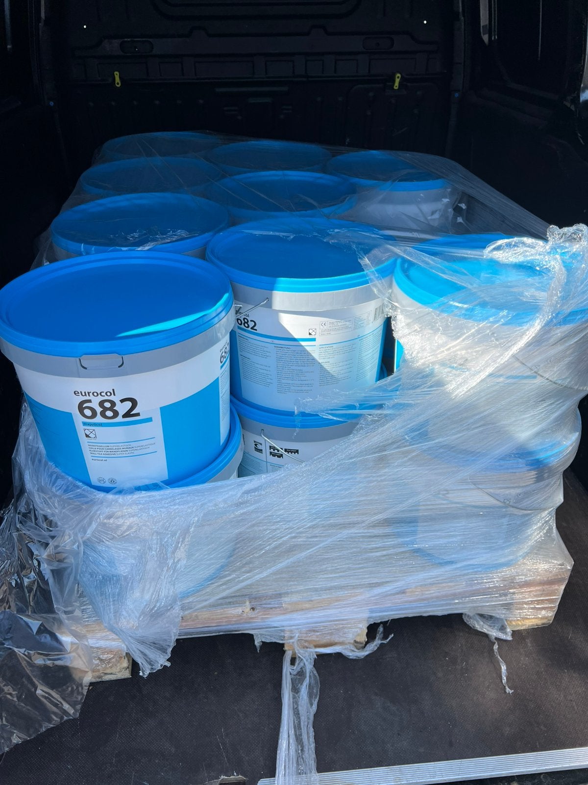 Eurocol 682 tegelijm 14kg lot prijs, Doe-het-zelf en Bouw, Ophalen, Wandtegels