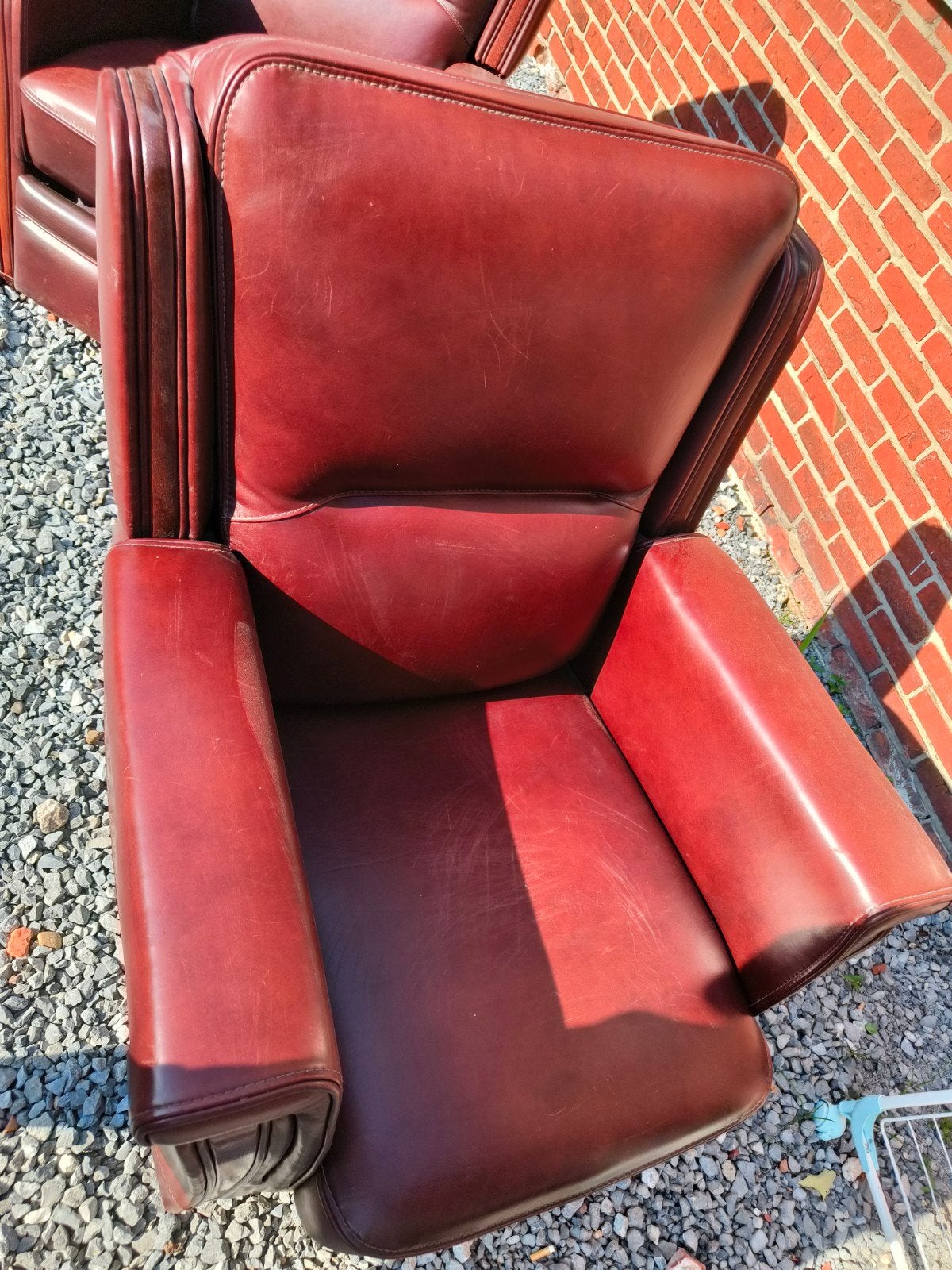 Art deco fauteuil poppels in rundsleder, Ophalen
