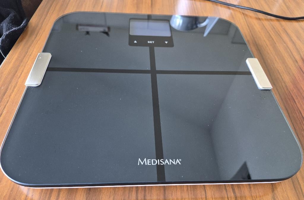 Medisana BS 440 Connect – Slimme Weegschaal, Elektronische apparatuur, Weegschalen, Ophalen, Gebruikt, 1 tot 500 gram, 100 kg of meer