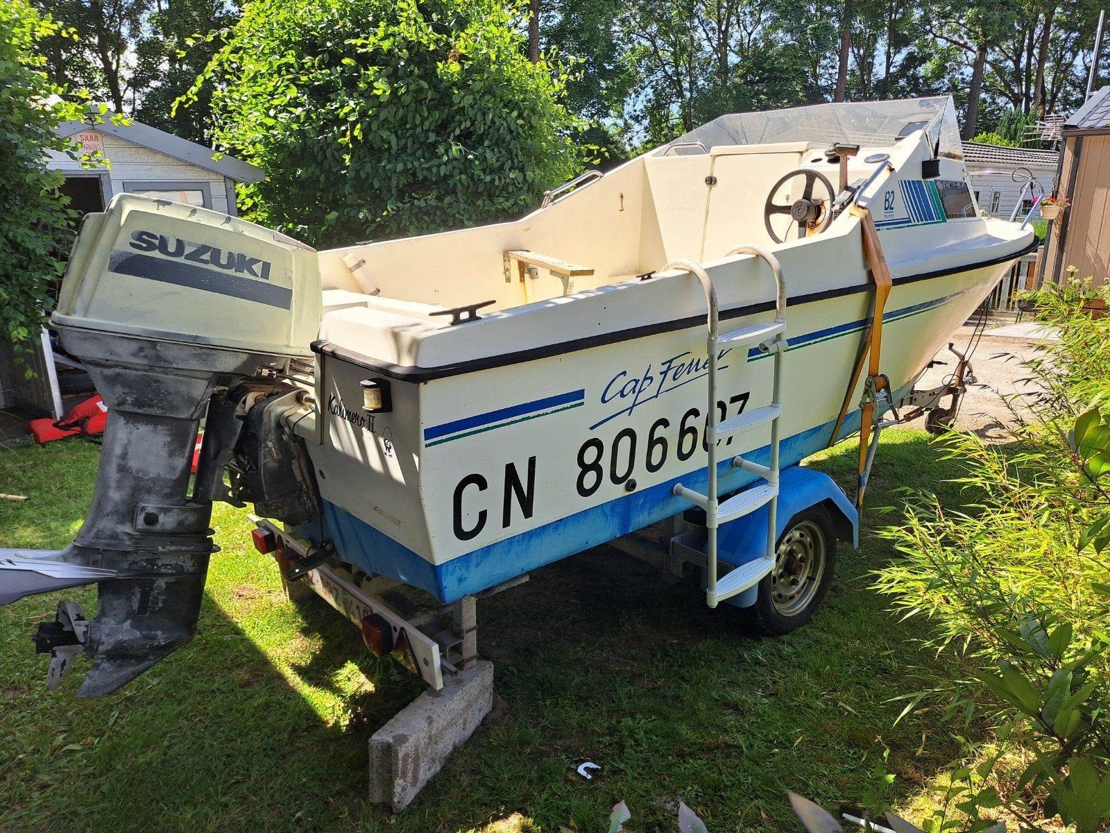 Echange Bateau 5m 20 avec révision moteur avec   équipement