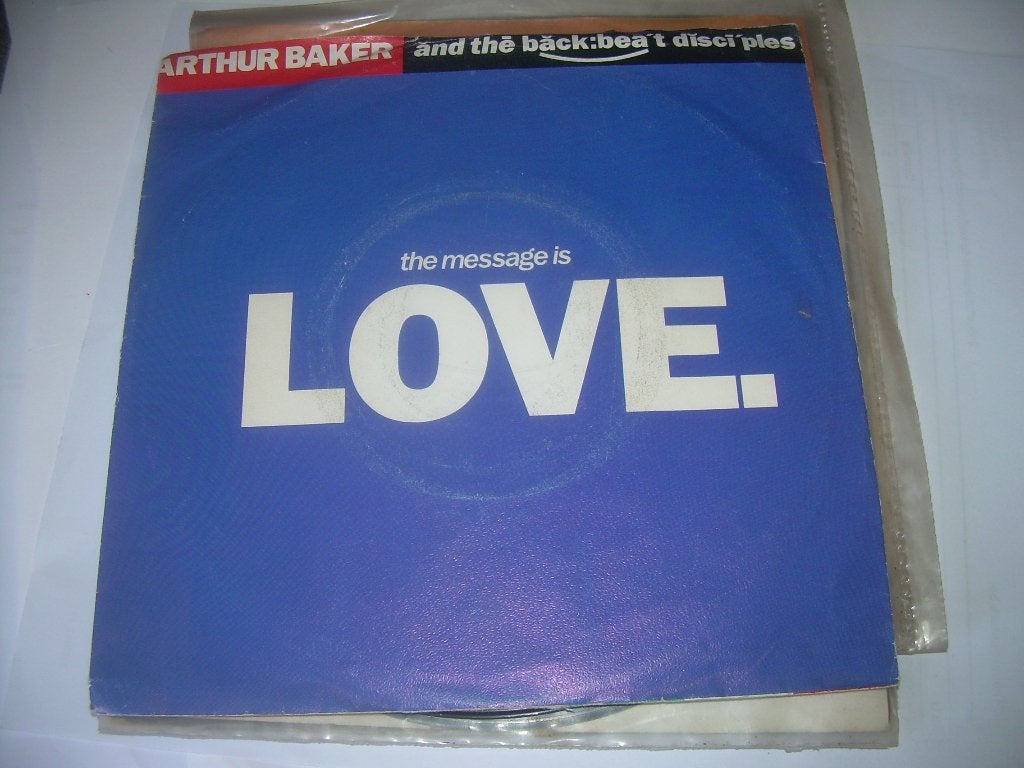 45 T - SINGLE - Arthur Baker - Le message, c'est l'amour, CD & DVD, Vinyles Singles, Enlèvement ou Envoi, Comme neuf, Pressage original