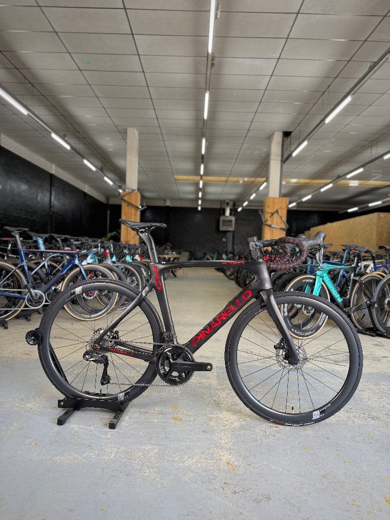 Pinarello Dogma F10 Di2 Carbon Racefiets, Enlèvement, Comme neuf