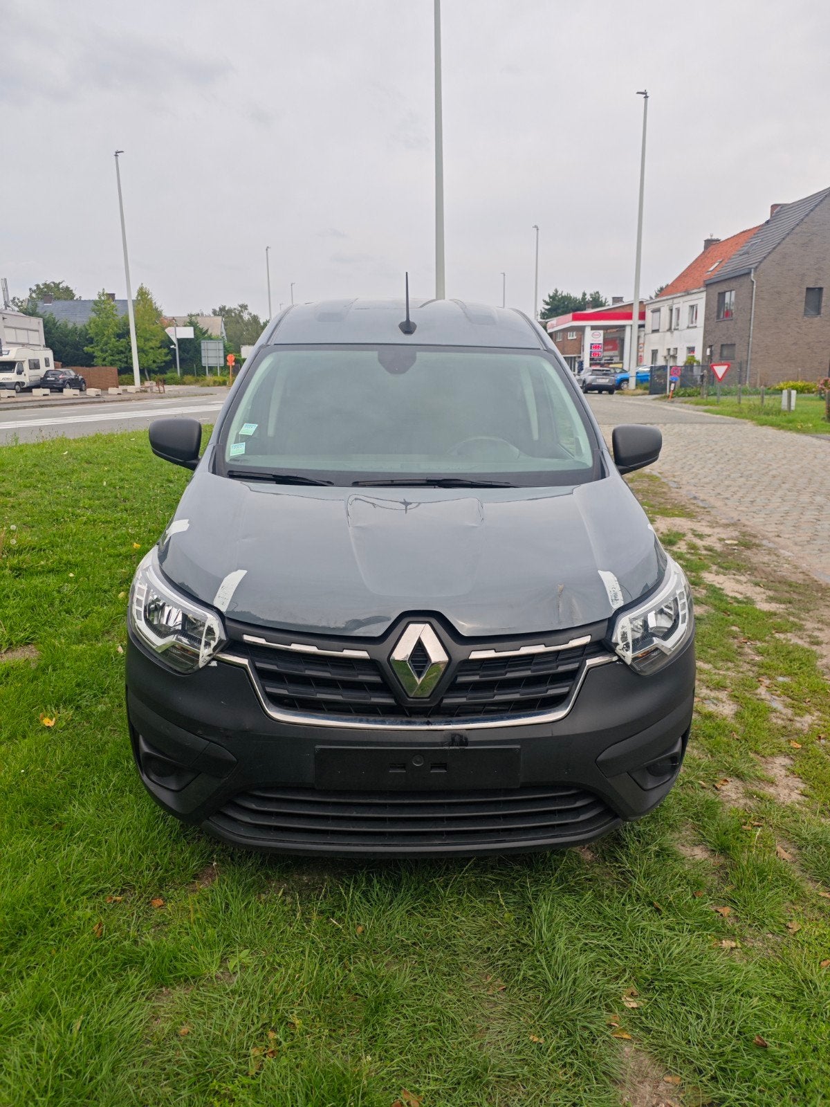 renault express 1.5 diesel , 77dkm, 2022, met schade, Euro 6, Particulier, Airbags, Te koop