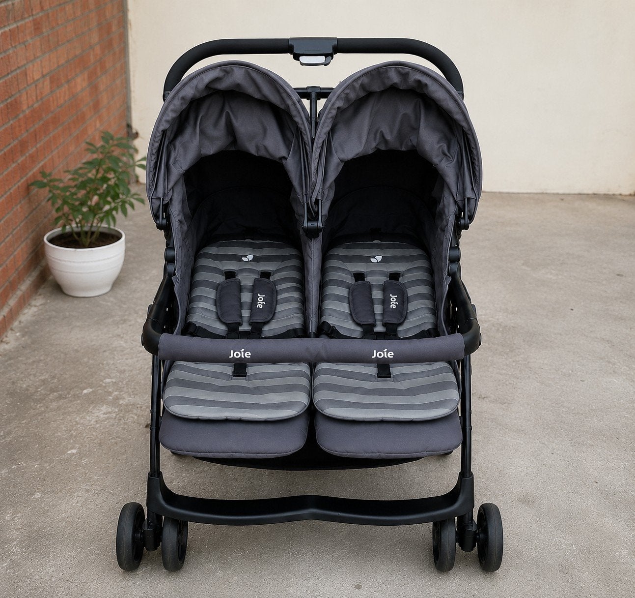 Joie Duo Kinderwagen voor Tweeling — Compact Opvouwbaar — To, Zo goed als nieuw, Kinderwagen of Buggy