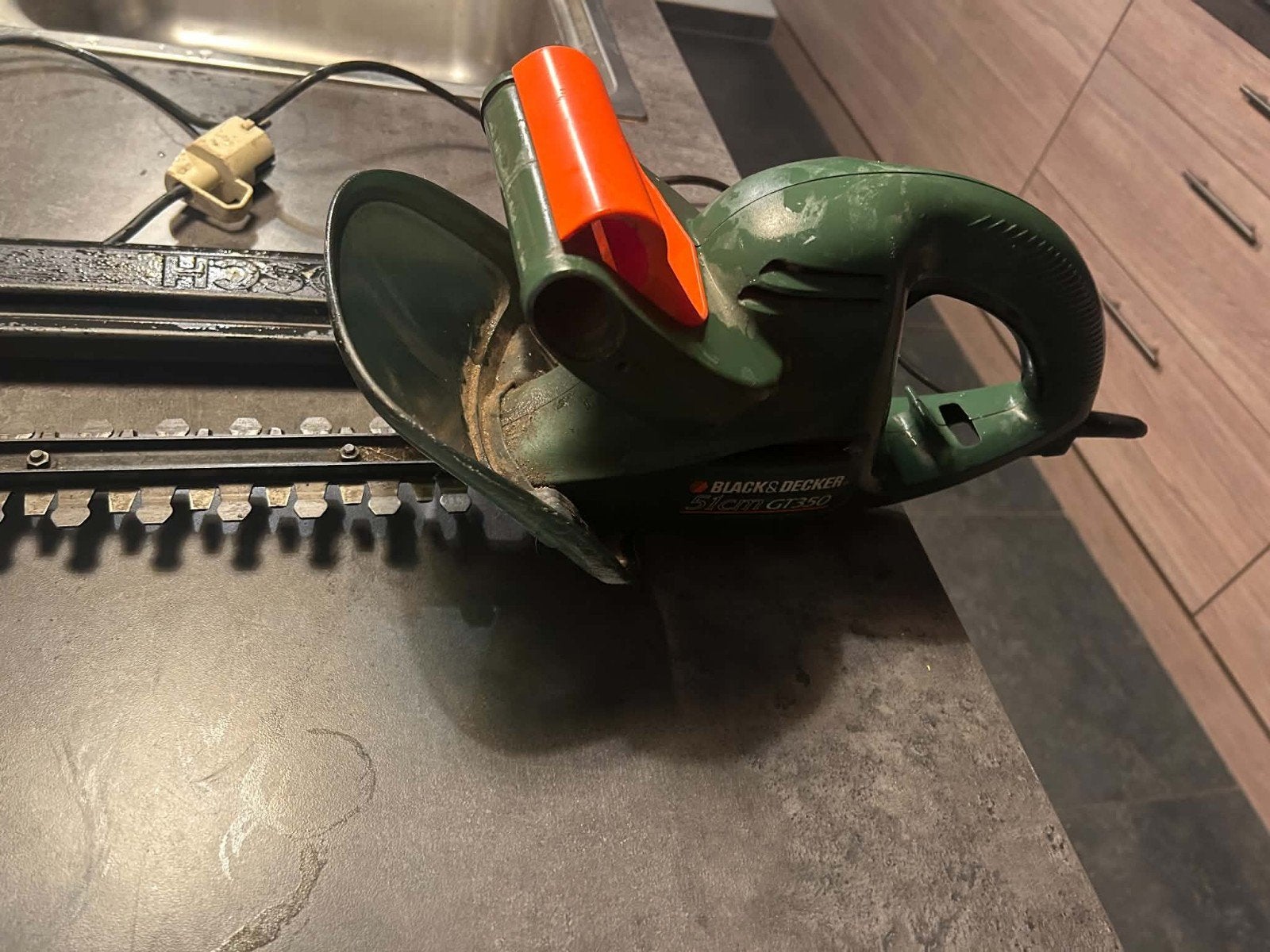 heggenschaar, Ophalen, Zo goed als nieuw, Elektrisch, Black en Decker