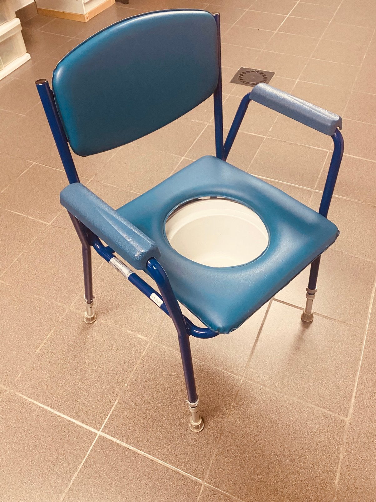 Chaise percée, Divers, Enlèvement, Comme neuf
