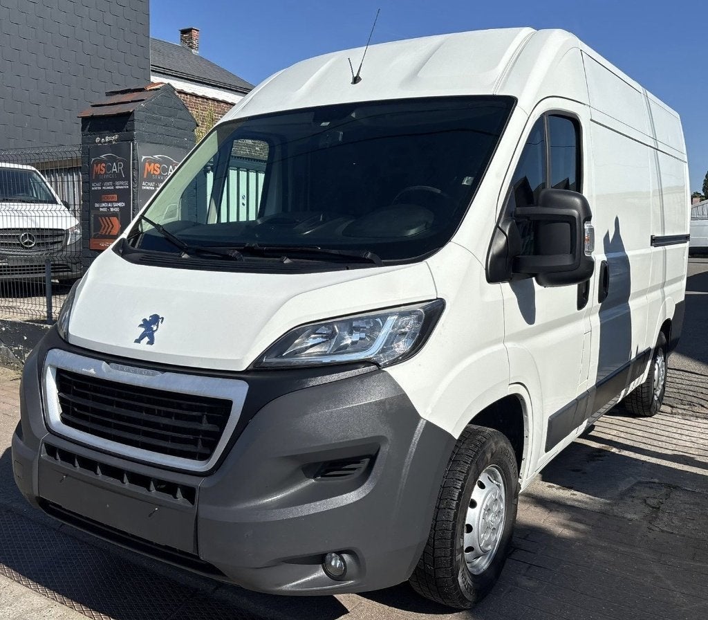 Peugeot Boxer 2.0 HDi L2H2 2017 Très bon état, Bluetooth, Stof, Euro 6, Wit