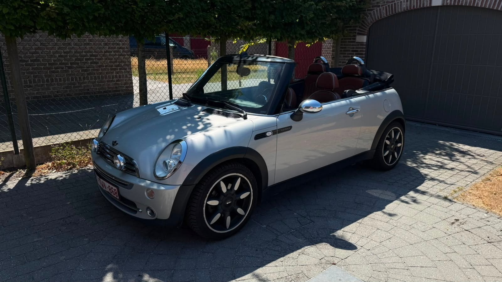 mini cabrio sidewalk benzine, Auto's, Mini, Voorwielaandrijving, Cabriolet, 1600 cc, Leder