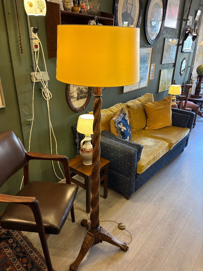 Antiek Jaren 30 ''Barley Twist'' Vloerlamp., Ophalen