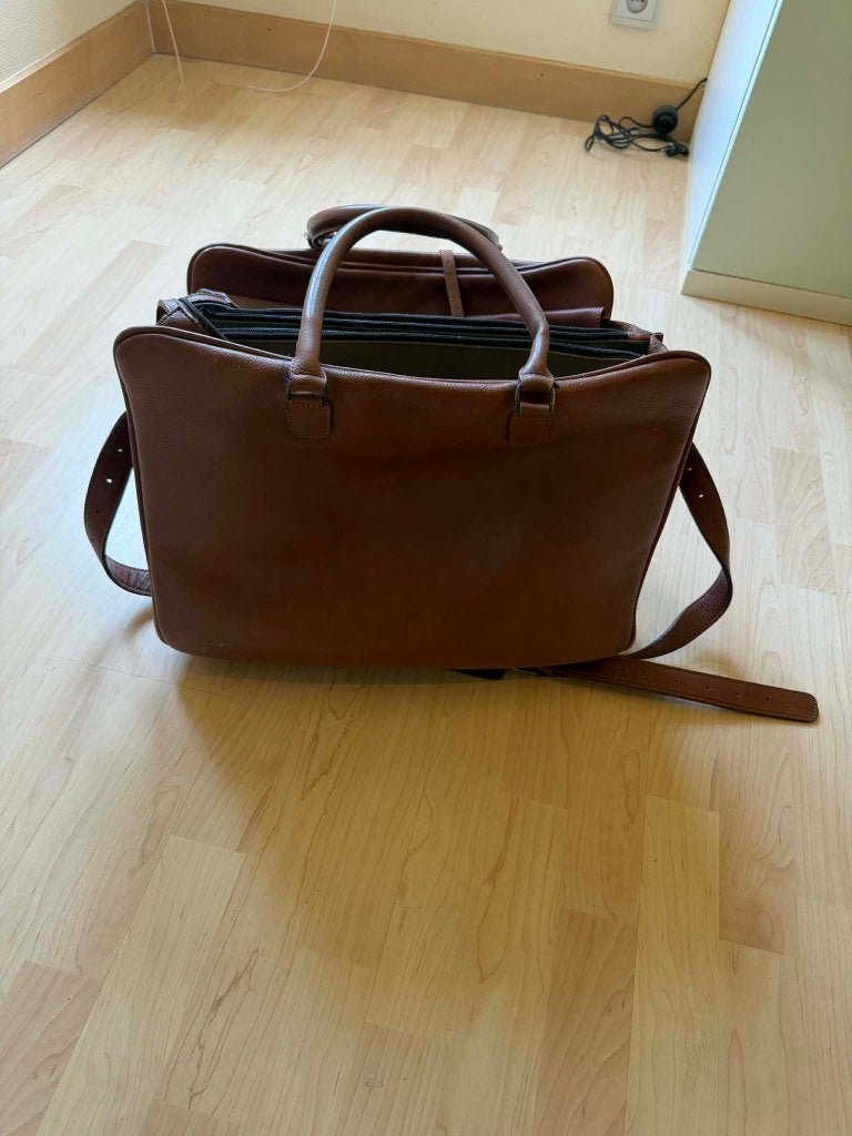 Lederen bruine dokterstas te koop met toebehoren, Ophalen, Gebruikt, 35 tot 45 cm, Minder dan 50 cm